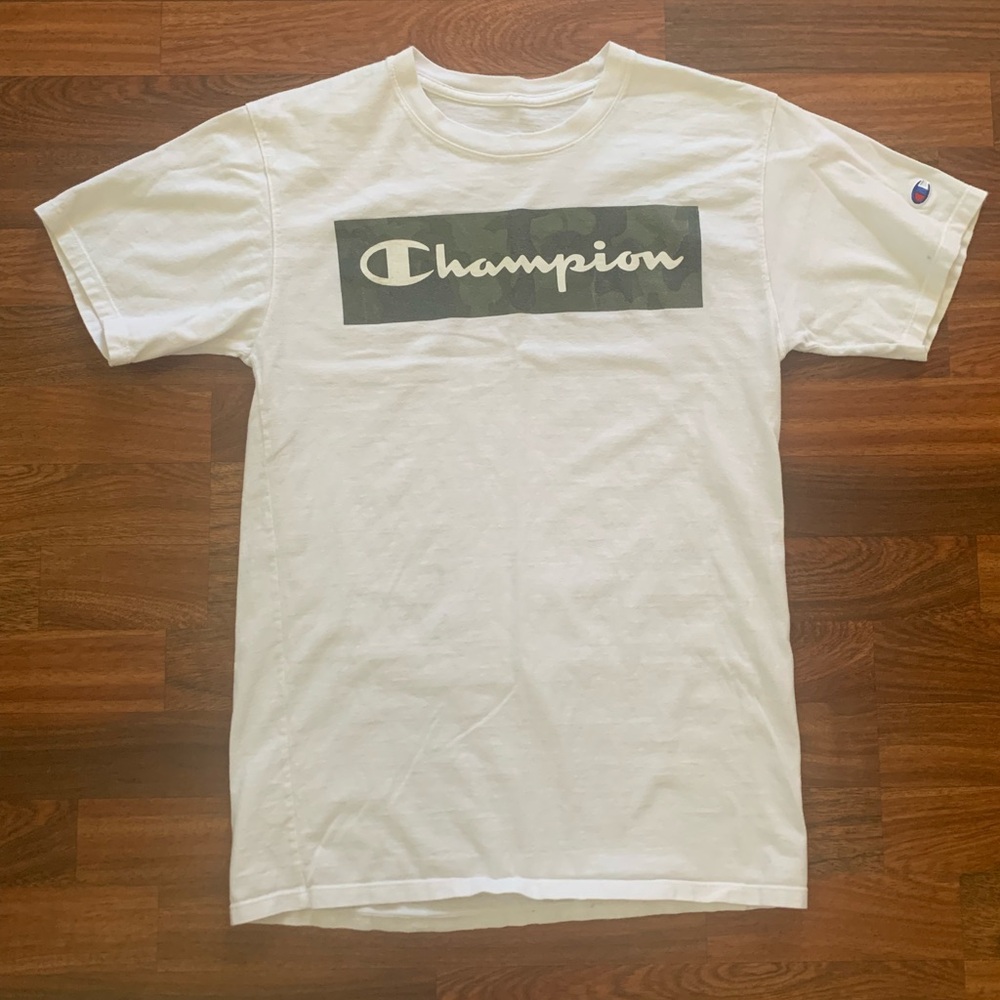 Champion Men's Small Classic Script Camo Graphic T-Shirt White Casual School